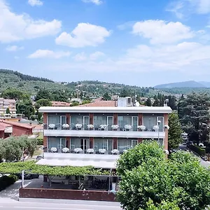 Hotel Benaco ***s ***